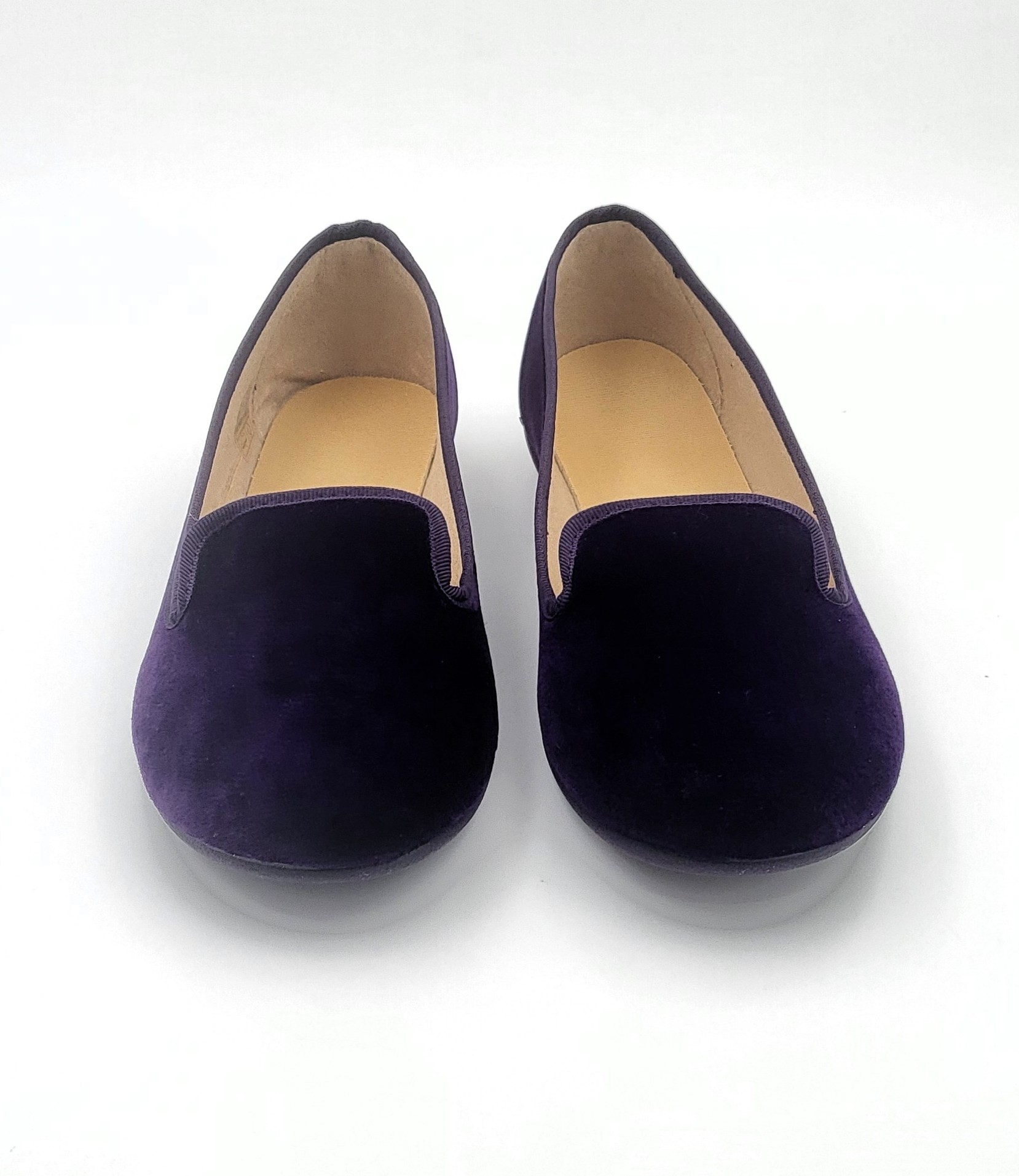 Slipper en terciopelo para mujer elegancia y comodidad en cada paso - Imagen 2