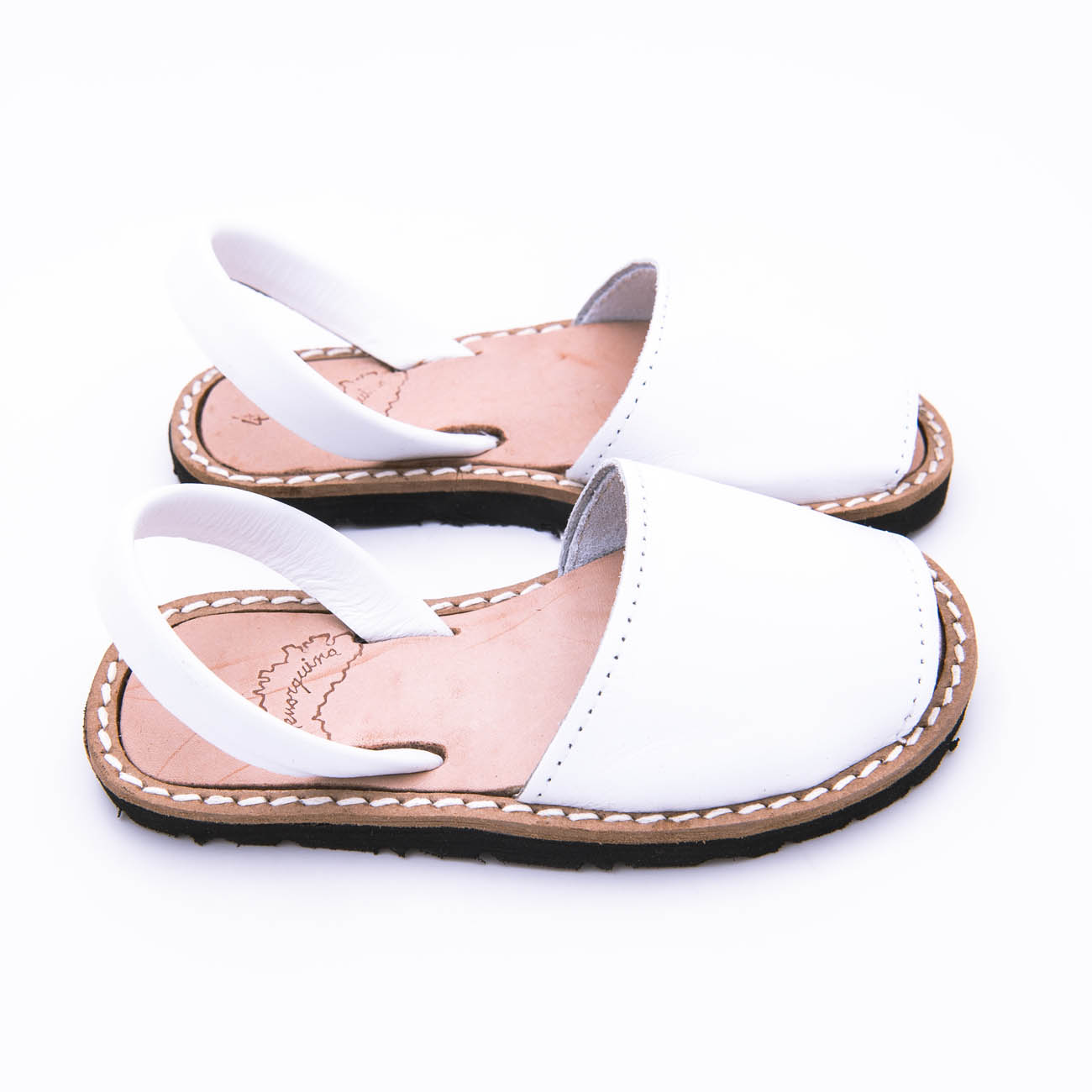 Menorquina En Napa Piel Y Con Suela De Goma - Imagen 9